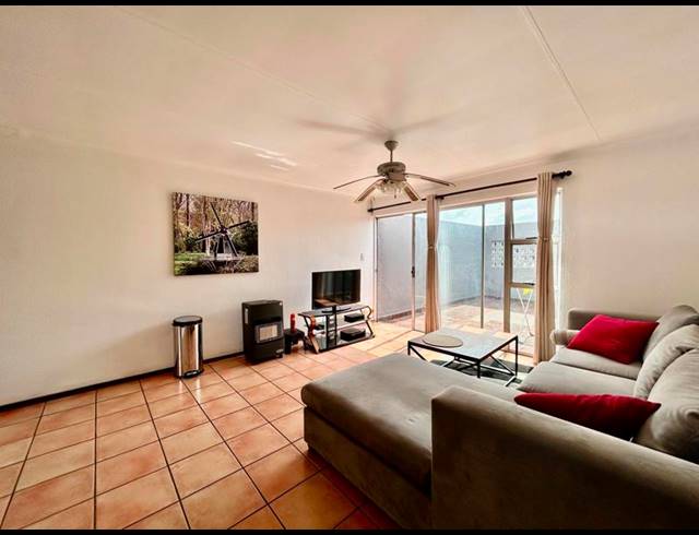 2 BEDROOM PROPERTY TO RENT IN MORNINGSIDE